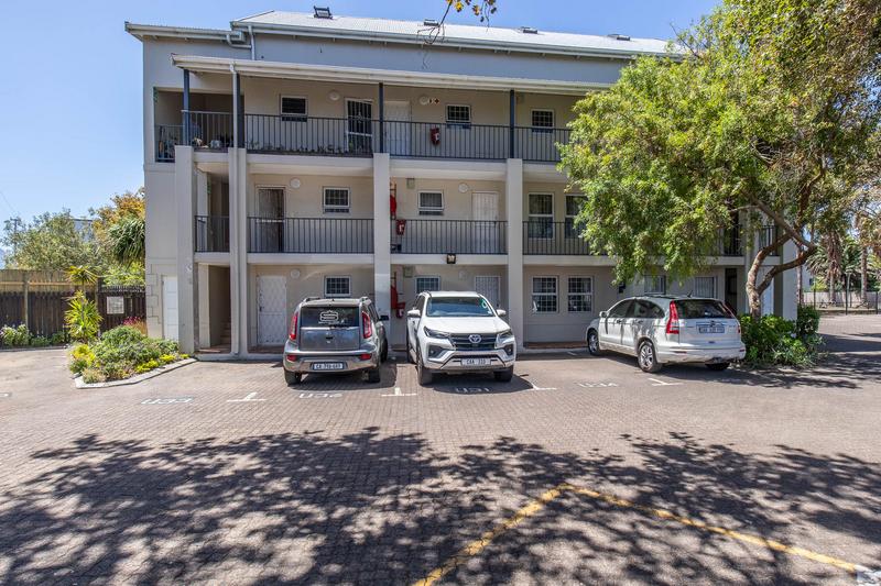 1 Bedroom Property for Sale in Plumstead Western Cape